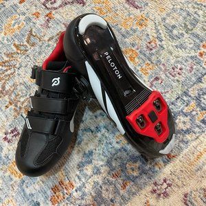 Peloton Size 39 Shoes
